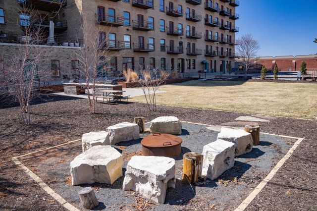 716 N 1st Street 634, Minneapolis, MN 55401