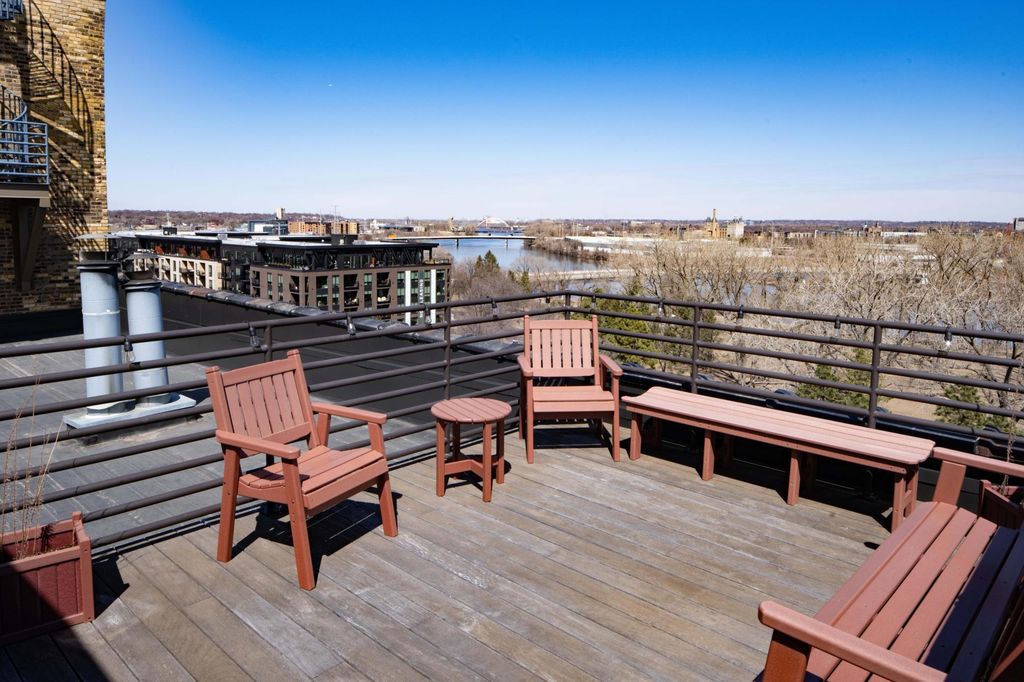 716 N 1st Street 634, Minneapolis, MN 55401