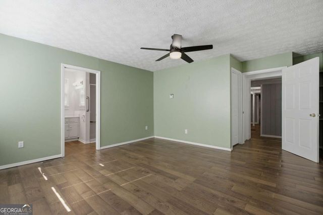 26 8th Street, Emerson, GA 30137