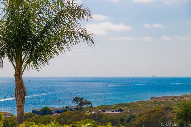 3 Atlantis Cove, Newport Coast, CA 92657