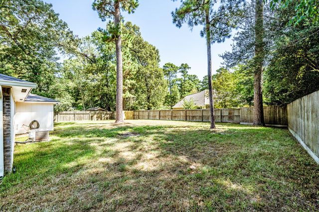 1810 Greentree Drive Drive, Huntsville, TX 77340