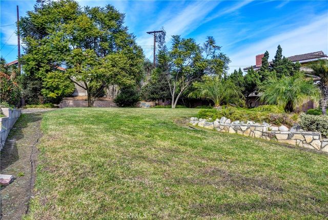 714 W Avenida De La Merced, Montebello, CA 90640