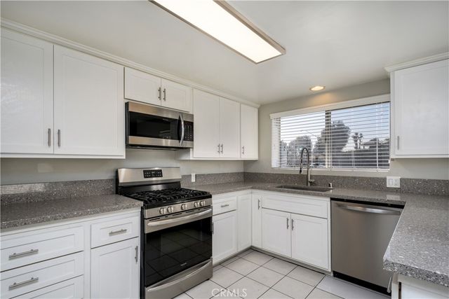 714 W Avenida De La Merced, Montebello, CA 90640