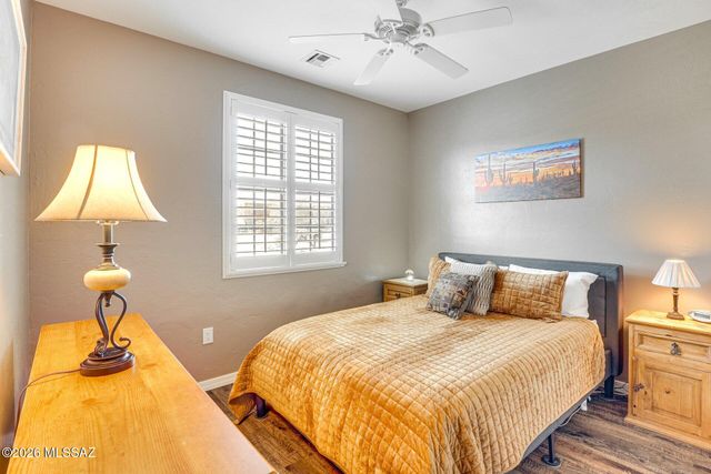3925 S Via De Cristal, Green Valley, AZ 85614
