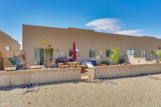 3925 S Via De Cristal, Green Valley, AZ 85614