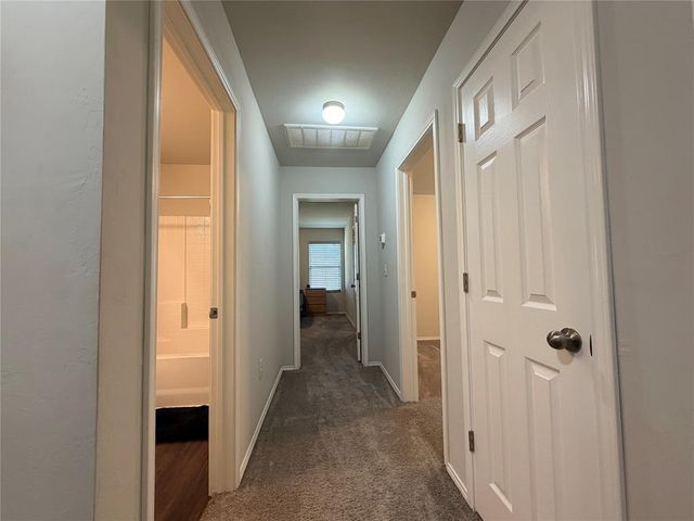 9920 Ruger Road, Yukon, OK 73099