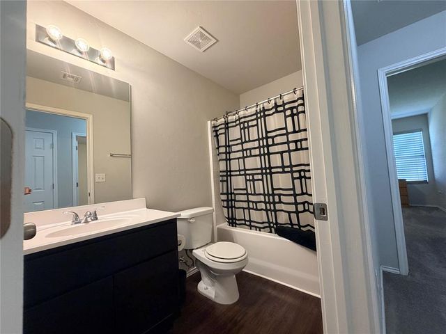 9920 Ruger Road, Yukon, OK 73099
