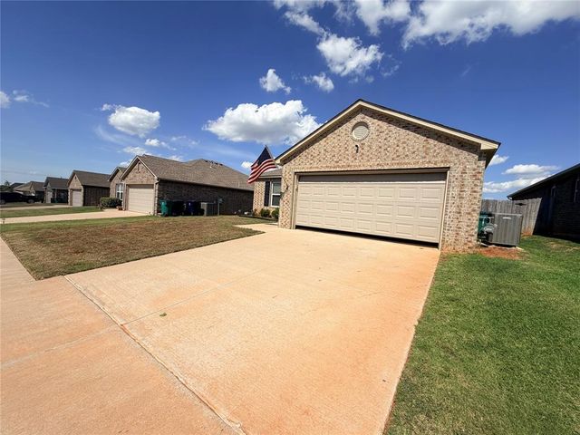 9920 Ruger Road, Yukon, OK 73099