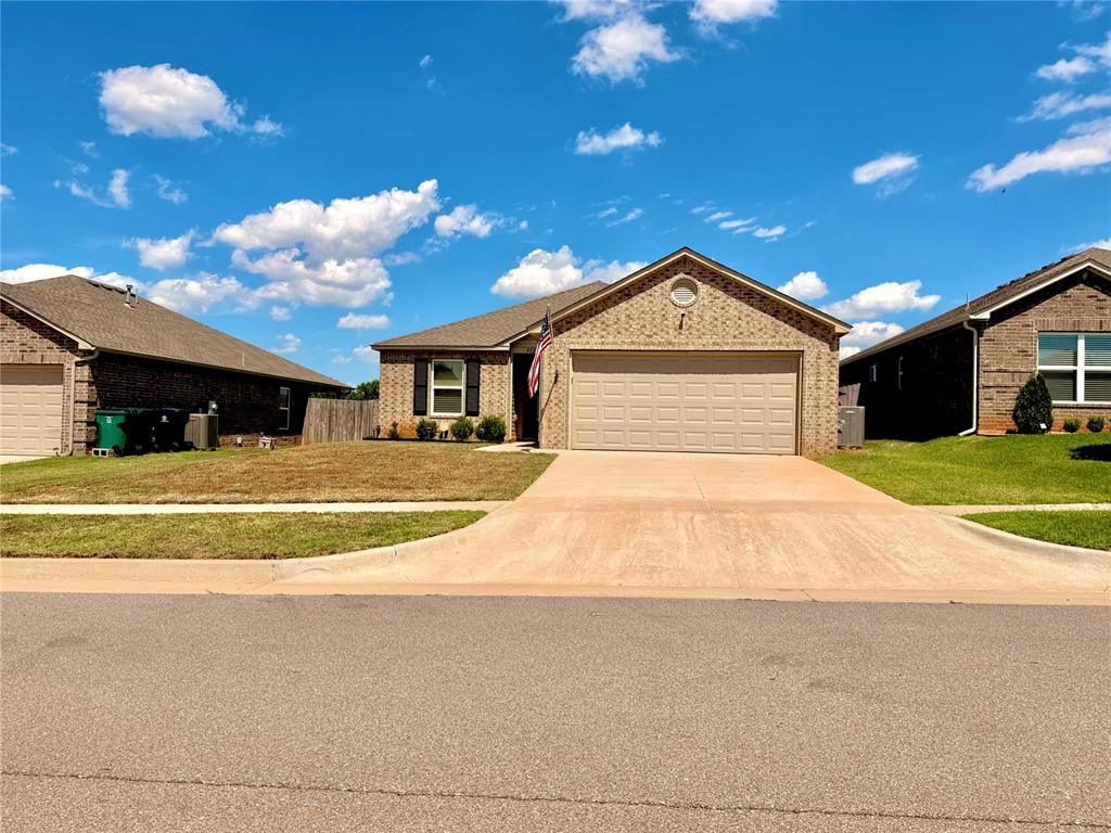 9920 Ruger Road, Yukon, OK 73099