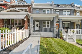 729 MADISON ST NW, Washington, DC 20011