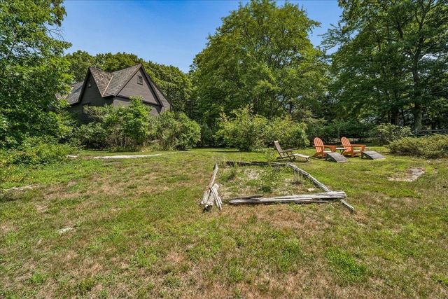 14 Walnut Hill Road, Amherst, NH 03031