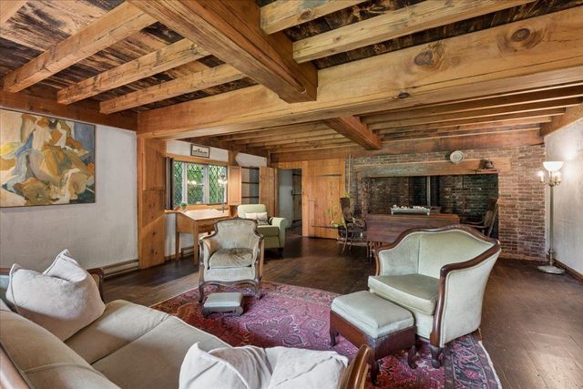 14 Walnut Hill Road, Amherst, NH 03031