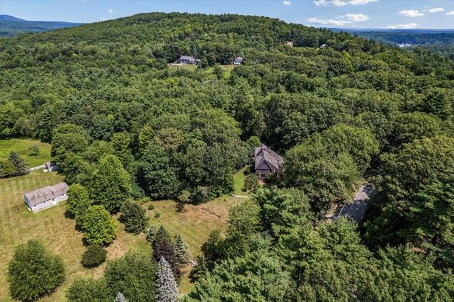14 Walnut Hill Road, Amherst, NH 03031