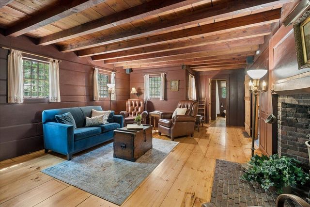 14 Walnut Hill Road, Amherst, NH 03031