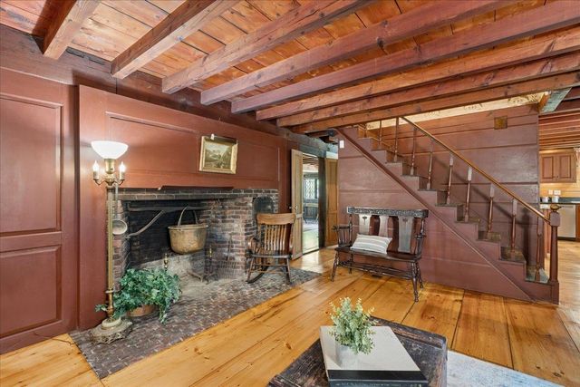 14 Walnut Hill Road, Amherst, NH 03031