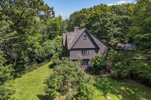 14 Walnut Hill Road, Amherst, NH 03031