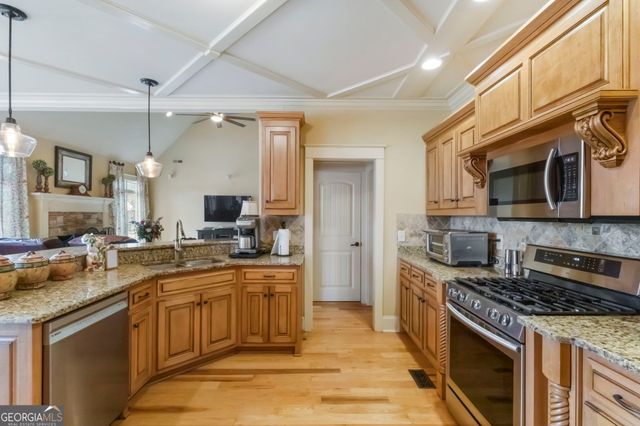 460 Vanderbilt Parkway, Newnan, GA 30265