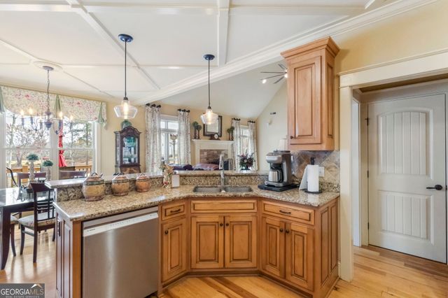 460 Vanderbilt Parkway, Newnan, GA 30265