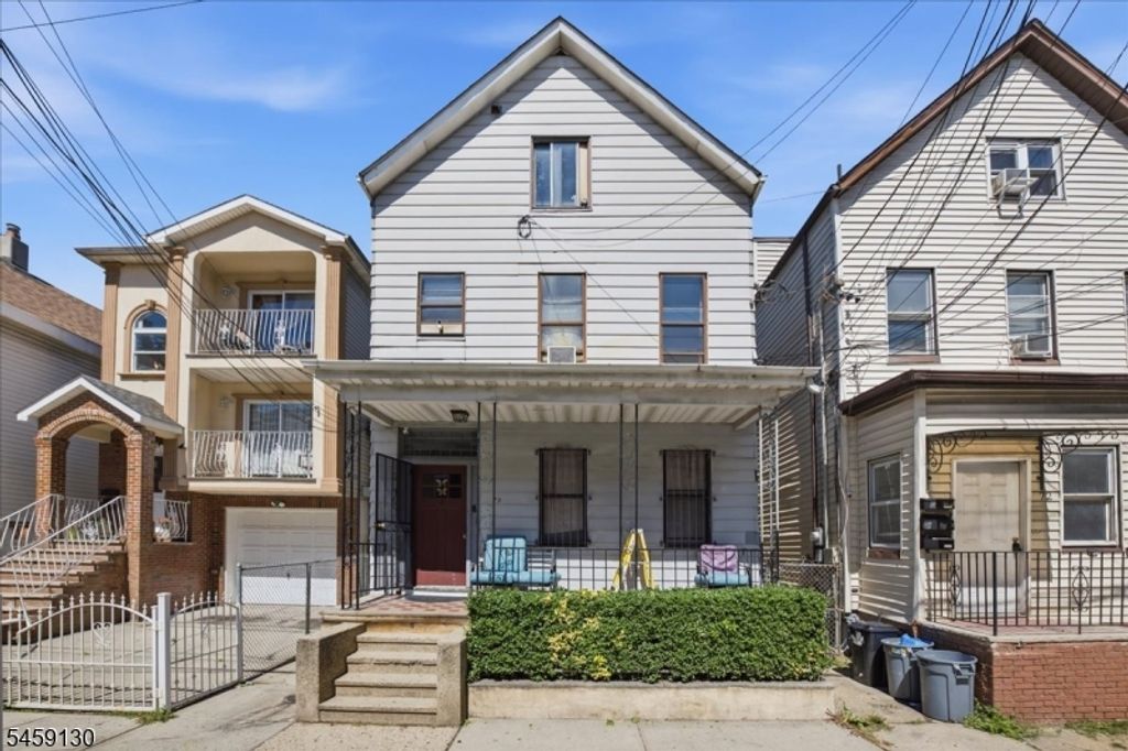 70 4Th St, Elizabeth City, NJ 07206 — exterior