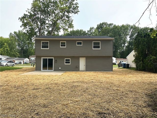 26946 Southwood Lane, Olmsted Twp, OH 44138