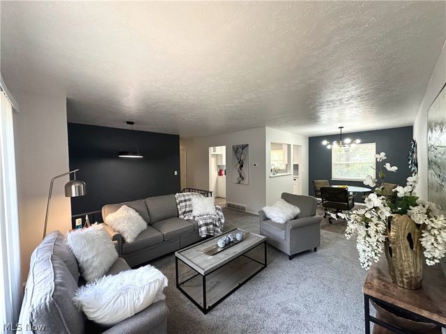 26946 Southwood Lane, Olmsted Twp, OH 44138