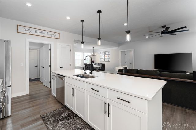 7371 Aldaron Avenue, Centerville, OH 45459