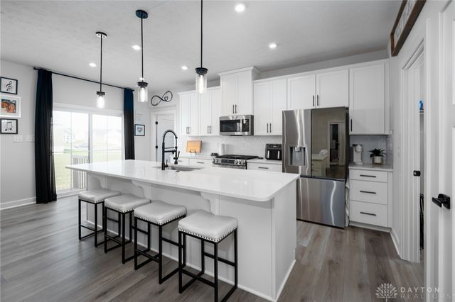 7371 Aldaron Avenue, Centerville, OH 45459