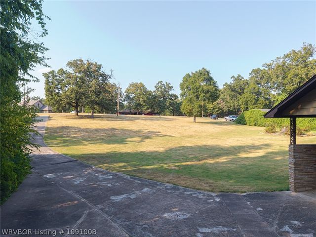 5710 Duncan Road, Fort Smith, AR 72903