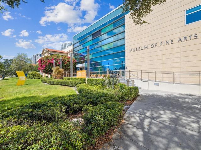 610 4TH AVENUE S, St Petersburg, FL 33701