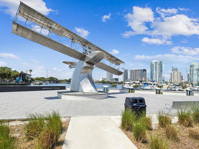 610 4TH AVENUE S, St Petersburg, FL 33701