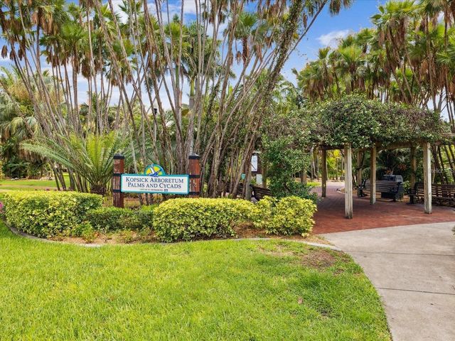610 4TH AVENUE S, St Petersburg, FL 33701