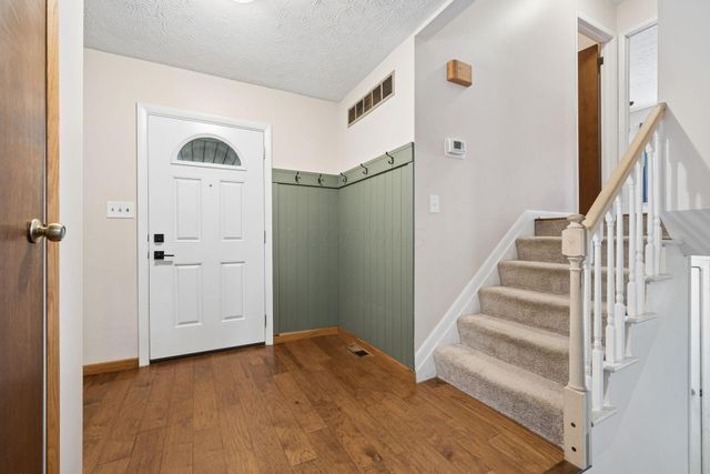 1201 Addison Drive, Reynoldsburg, OH 43068