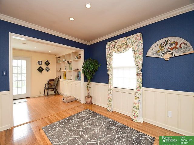 600 Ridgewood Avenue, Omaha, NE 68114