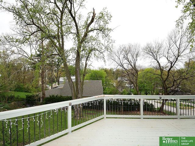 600 Ridgewood Avenue, Omaha, NE 68114