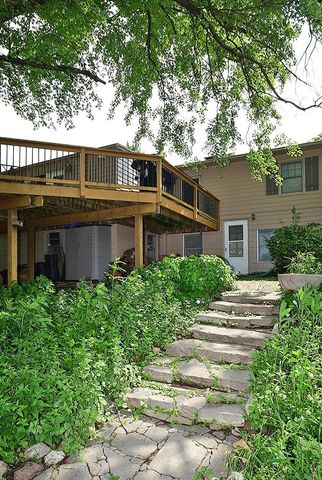 600 Ridgewood Avenue, Omaha, NE 68114