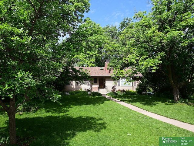 600 Ridgewood Avenue, Omaha, NE 68114