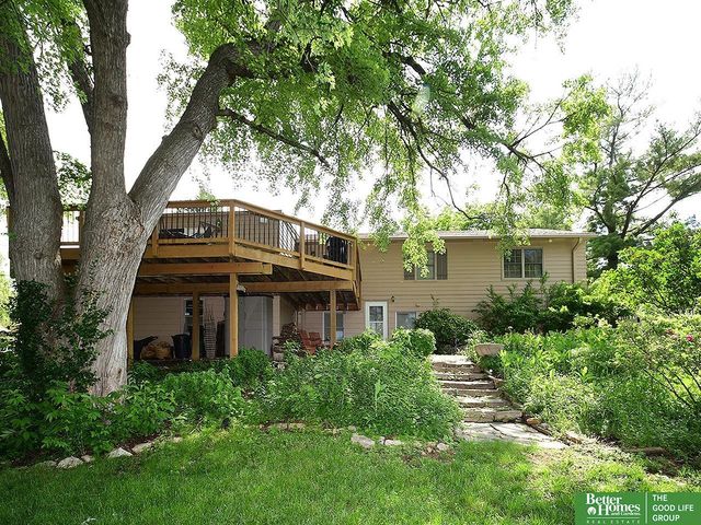 600 Ridgewood Avenue, Omaha, NE 68114