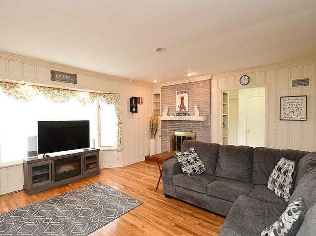 600 Ridgewood Avenue, Omaha, NE 68114