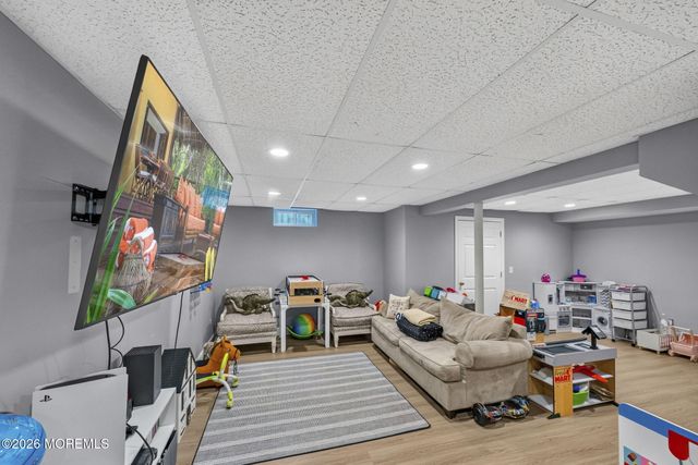 28 3rd Street, Rumson, NJ 07760