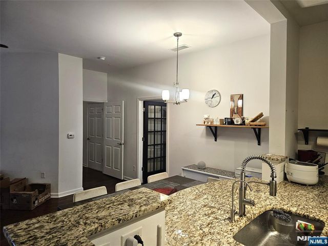 1121 Riverview Avenue 121, Englewood, NJ 07631