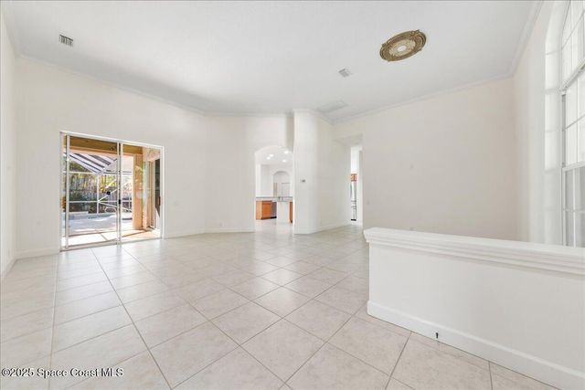 327 Southampton Drive, Indialantic, FL 32903