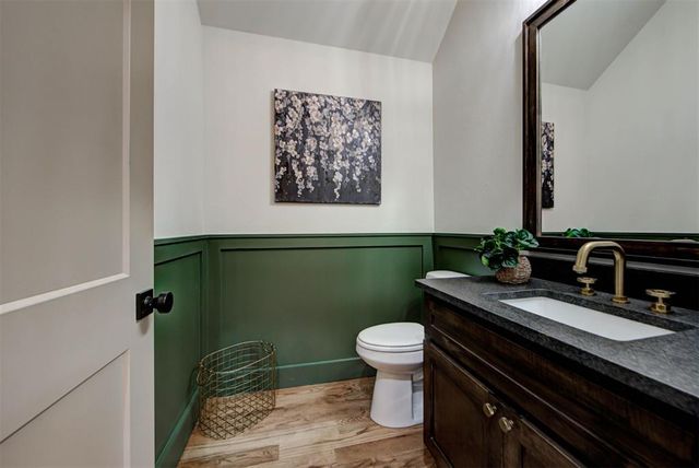 7402 Coyote Point, Edmond, OK 73034