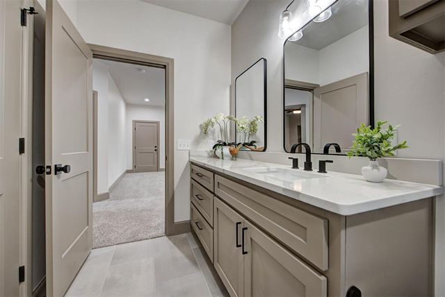 7402 Coyote Point, Edmond, OK 73034