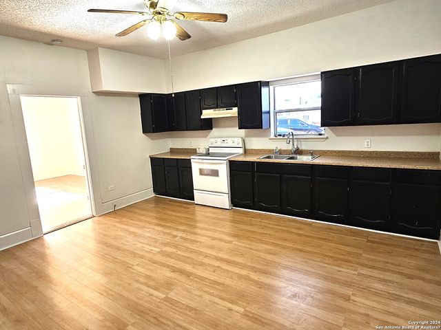 101 SANTA CLARA ST, Cibolo, TX 78108