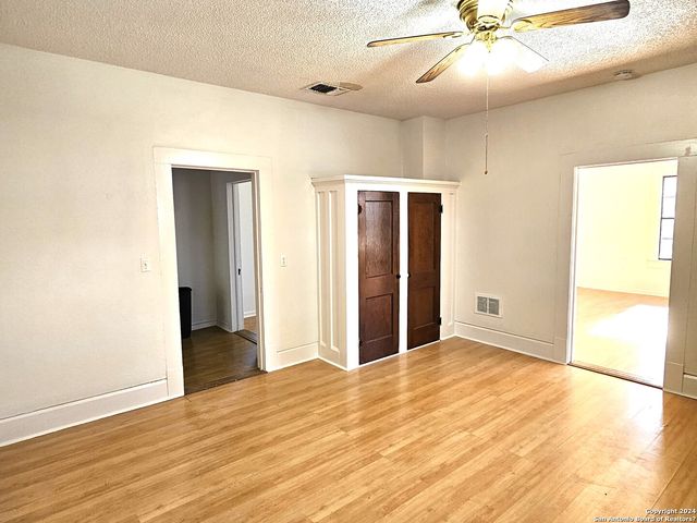 101 SANTA CLARA ST, Cibolo, TX 78108