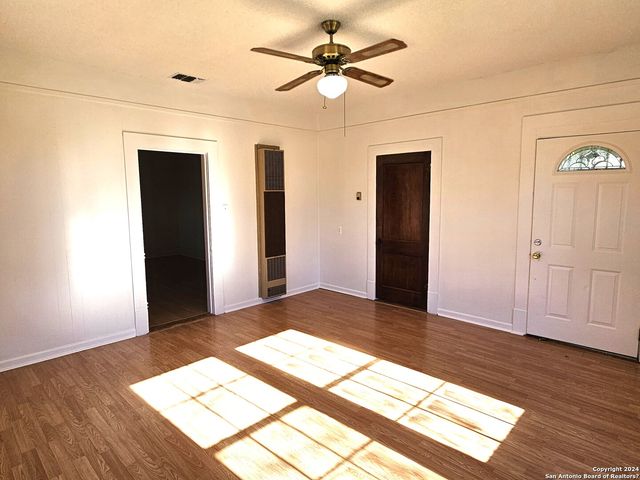 101 SANTA CLARA ST, Cibolo, TX 78108