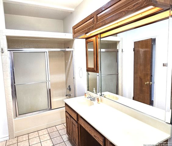 101 SANTA CLARA ST, Cibolo, TX 78108