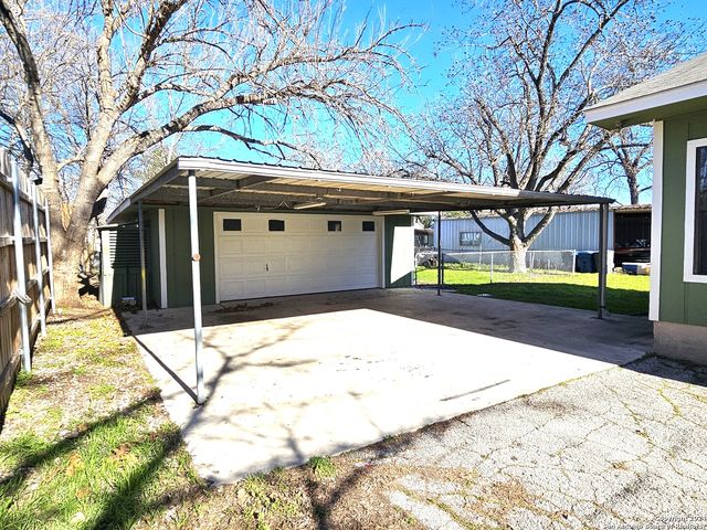 101 SANTA CLARA ST, Cibolo, TX 78108