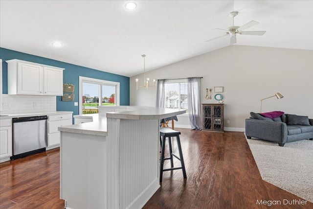 3931 Katie Court, Georgetown Twp, MI 49426