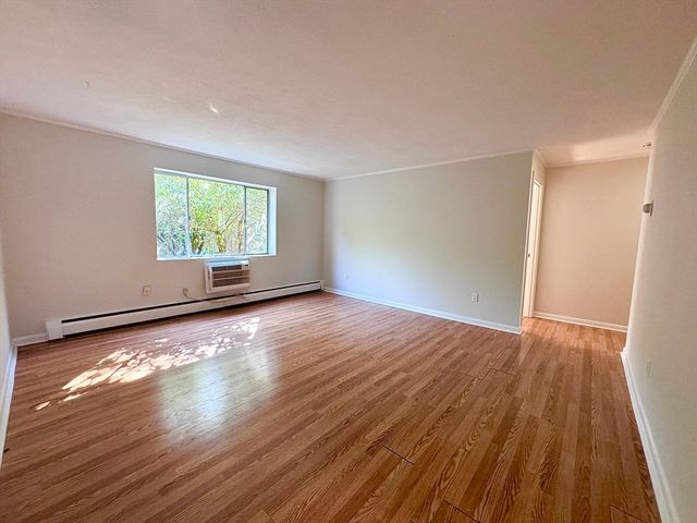 52 Bryon 3, Boston, MA 02467
